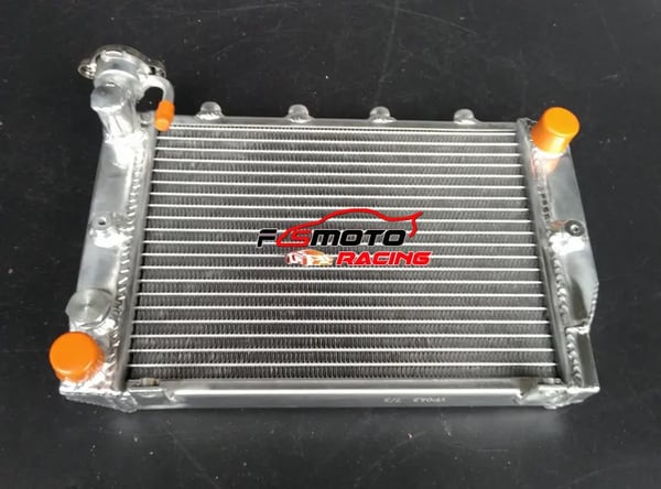Aluminiumkøler til Honda VF700C Magna, Forbedret køleydelse, Holdbar TIG-svejset konstruktion, Nem installation