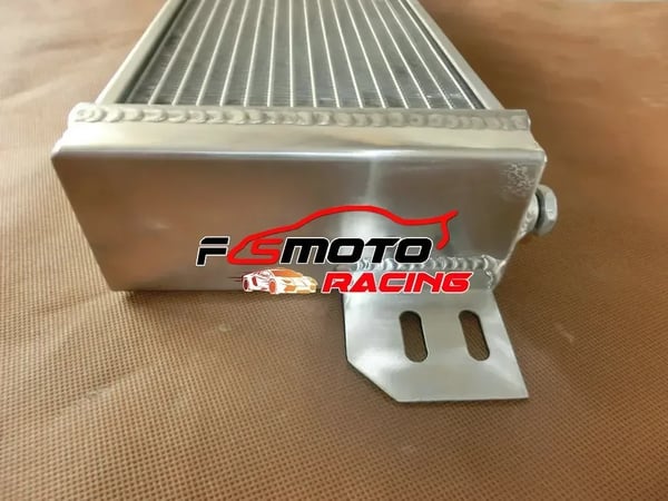 Luft-til-vand intercooler, legeret aluminium, universel pasform, forbedret køling, frontmontering
