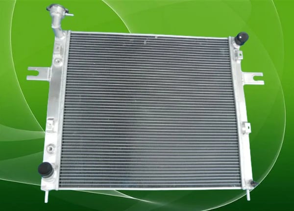 Radiator, Kerne Dimensioner 545mm x 590mm x 40mm, Samlede Dimensioner 860mm x 610mm x 145mm, Indløbs/Udløbs Størrelse 38mm, Materiale Aluminium