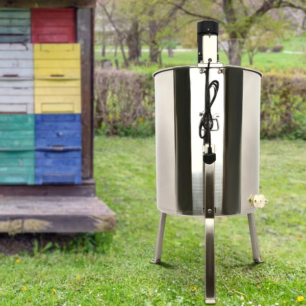 Honningudtrækker, 140 W, 220 V, 370 RPM, Kapacitet: 8 Rammer, Dimensioner: 50 cm x 73 cm