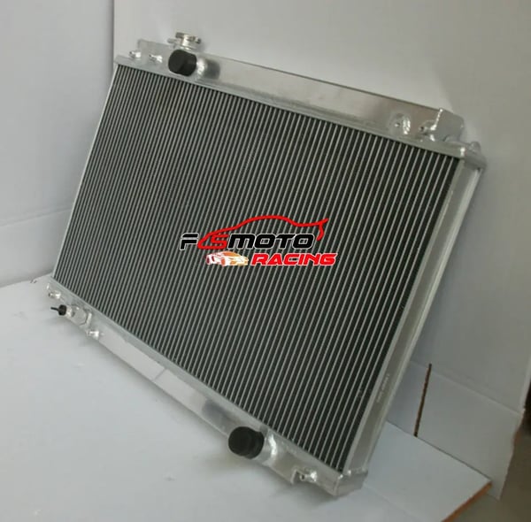 Aluminium Radiator, Kerne Størrelse H425mm x B741mm x D52mm, Samlet Størrelse H534mm x B750mm x D62mm, Indgang/Udgang Φ35mm (Φ1-1/2"), 2 Rækker