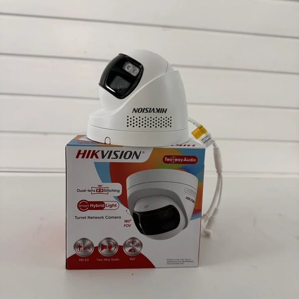 Netværkskamera, 8MP opløsning, 180° vidvinkel,2.8mm