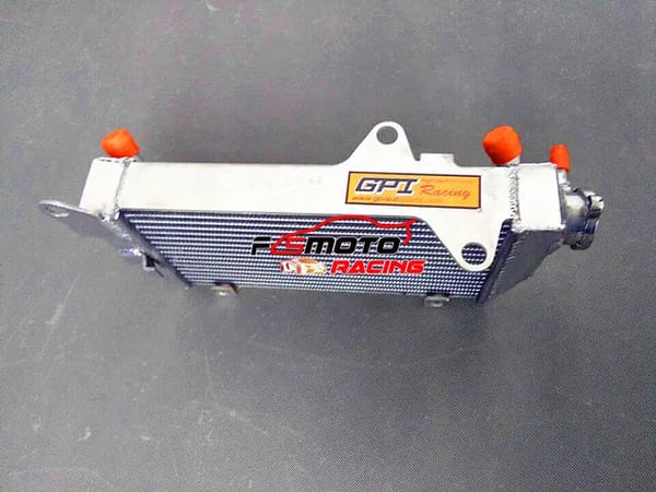 Radiator, Aluminium, Kompatibel med Kawasaki KLR650, Direkte pasform til 2001 modeller, Forbedret varmeafledning, Letvægtsdesign