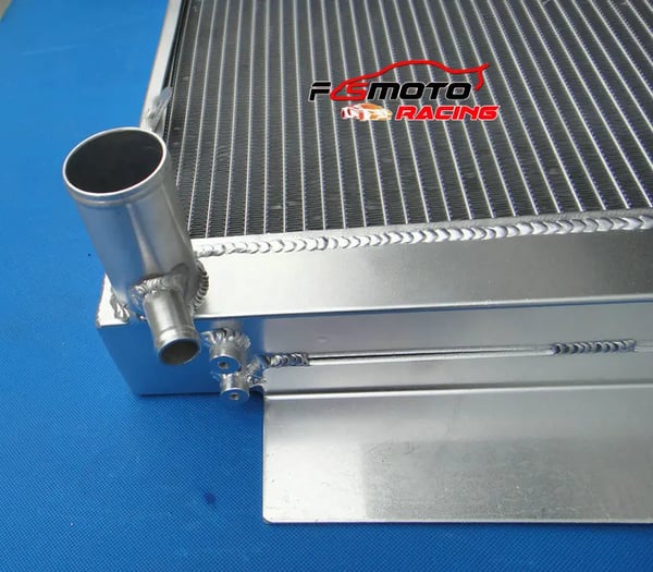 Aluminiumkøler, Kerne størrelse 450×388×56MM, Samlet størrelse H16"×B27-1/8", Indløbs/Udløbs størrelse Φ1-5/8, Kraftig design, TIG svejset