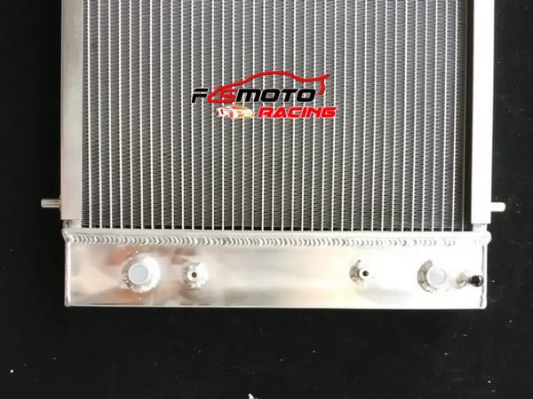 Aluminiumkøler, høj kølekapacitet, kompatibel med Land Rover Discovery Defender,Radiator Kun