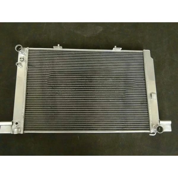 Radiator, Højkvalitets aluminium, Forbedret kølekapacitet 40%, Kompatibel med R129 SL500/AMG 55/60, TIG svejset konstruktion