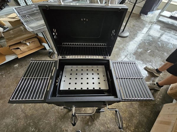 Stort Kul BBQ Røgegrill, Integreret Temperaturmåler, Højdejusterbar,sort
