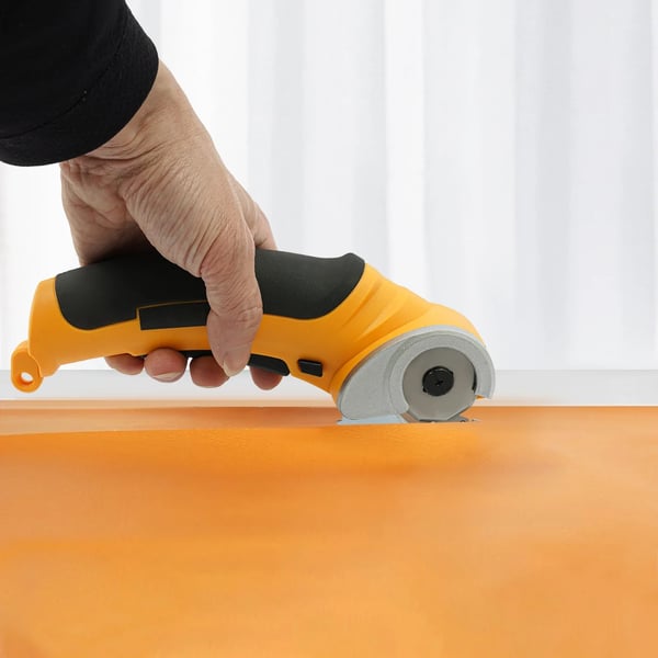 Elektrisk tygsax, ABS & SK5, hög hastighet 300 r/min, säker dubbelaktivering, lämplig för olika tyger, kompakt design