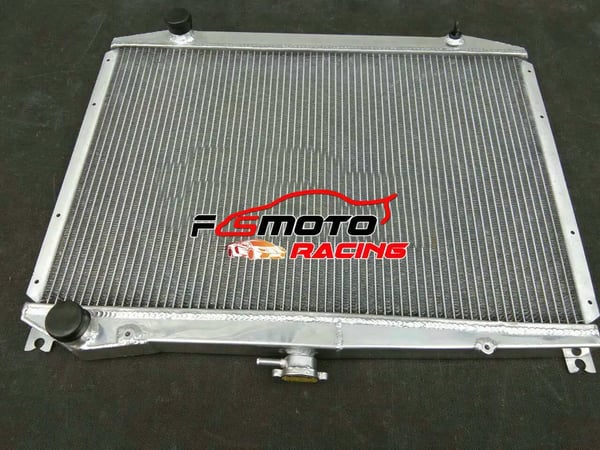 Radiator, Aluminium, Kerne Størrelse: 430mm x 640mm x 40mm, Samlet Størrelse: 560mm x 690mm x 95mm