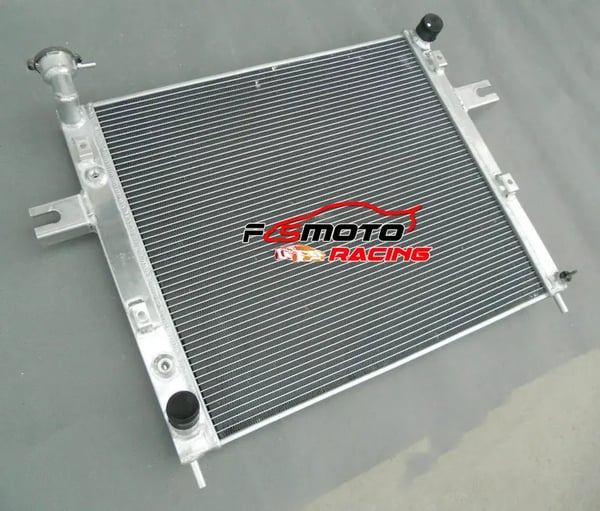 Aluminiumkøler, Kerneudmål 545mm x 590mm x 40mm, Samlede mål 860mm x 610mm x 145mm, Kompatibilitet Jeep Grand Cherokee 4.0L L6 1999-2004