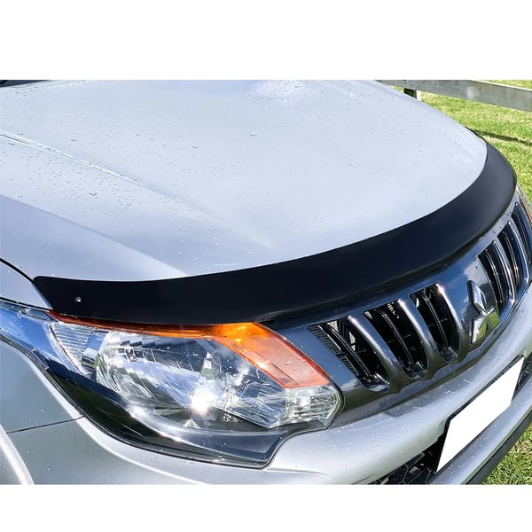 Bug Shield Hood Deflector Protector, Passer til Mitsubishi Triton 2015-2018, Holdbart ABS-materiale,motorhjelm beskyttelse