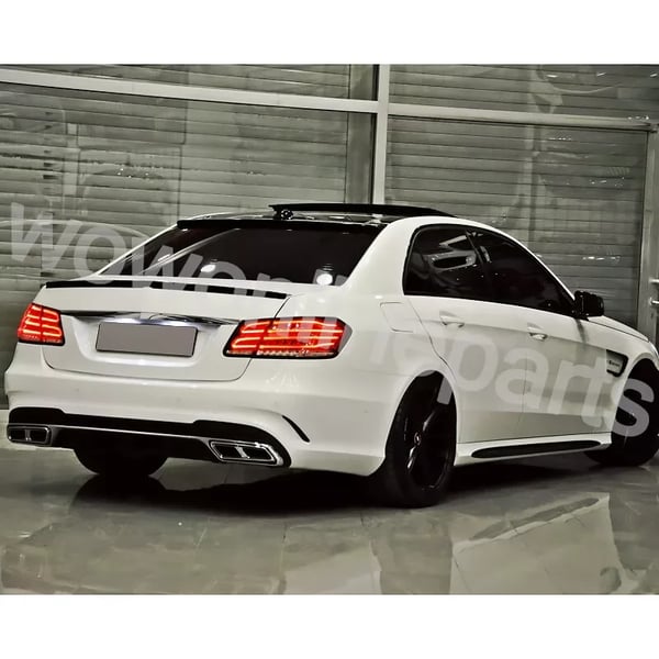 Mercedes Benz E-Class W212 Spoiler, AMG Stil, Carbon Fiber Look, Nem Installation,Kulstof Udseende