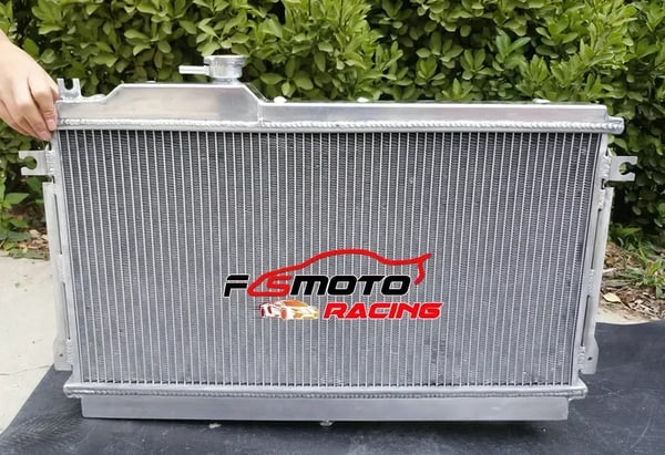 Radiator, legeret aluminium, designet til 1.6L/1.8L motorer, kompatibel med Mazda MX5 1990-1997, placering på køretøjet: forrest