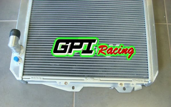 Radiator + Blæser, Aluminium Konstruktion, Længde 41,74 cm, Bredde 17,12 cm, Højde 71,41 cm, Kompatibel med Hilux 2.4/2.0 LN130
