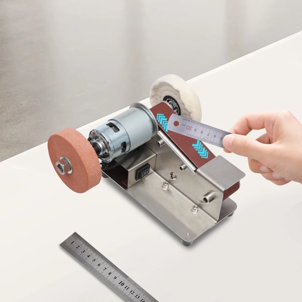 Elektrisk Båndsliber, 150W Motor, 7-Trins Hastighedsregulering, Dimensioner: 17,5 cm x 11 cm x 4 cm, Justerbar Bordvinkel 1°-45°, Vægt: 1,5 kg