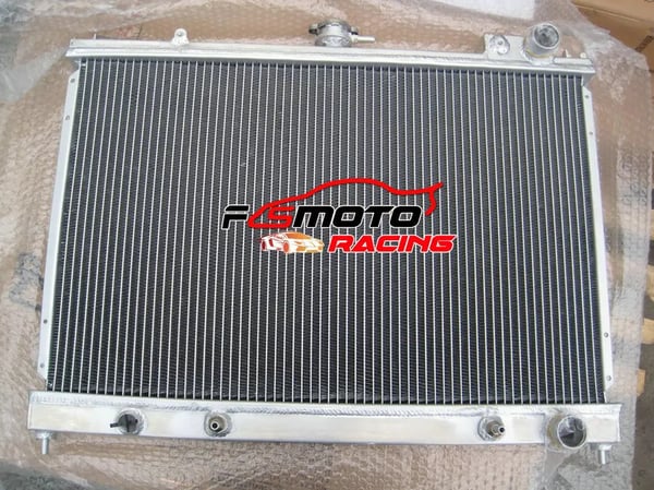 Aluminiumkøler, kerne størrelse 638mm x 408mm x 26mm, indløb/udløb 35mm/35mm, kompatibel med Nissan Pintara Skyline R31