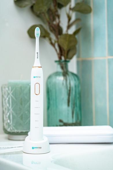 OROMED ORO-BRUSH HVID sonisk tandbørste
