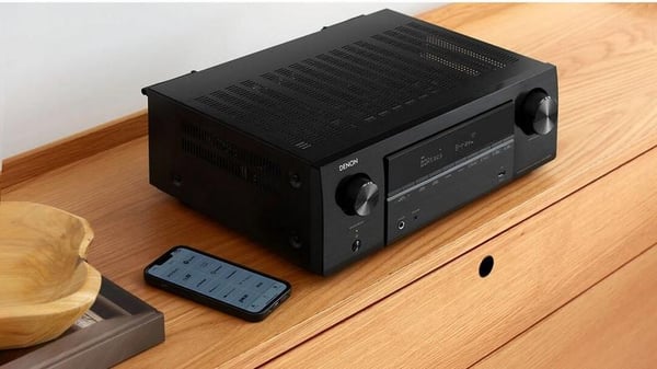 DENON AVR-X1800H 7.2 8K HEOS AV-modtager
