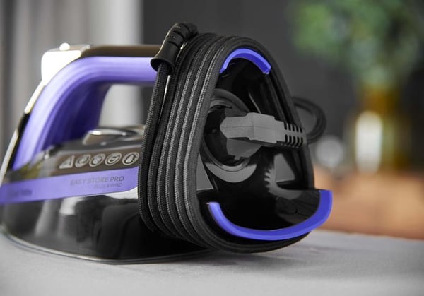 RUSSELL HOBBS 26731-56 Easy Store Pro -pistoke- ja tuulisilitysrauta musta ja violetti