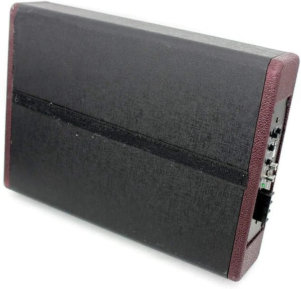 Bilsubwoofer - Lukket subwoofersystem - Udgangseffekt 600 W - Frekvensområde 20–150 Hz - SNR ≥90 dB - Størrelse 34,5×26×6,8 cm - Sort