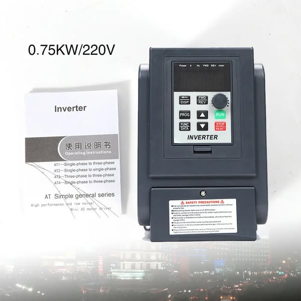 Taajuusmuuttaja - VFD DC/AC Invertteri - 1-vaihe - 750 W - Suuri vääntömomentti - Korkea tarkkuus - Älykäs ohjaus - Musta