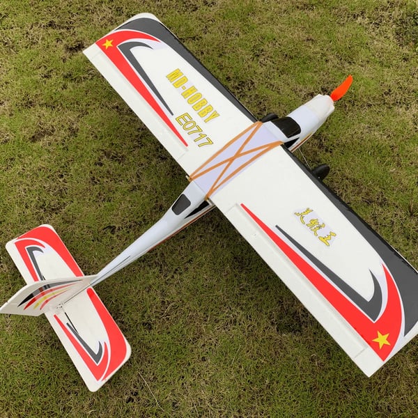 RC fly - Fastvinge træner - 1030 mm vingefang - STOL kort start - PNP uden batteri - 2-kanals MODE2 - EPS-skum - Begyndervenlig - Sort