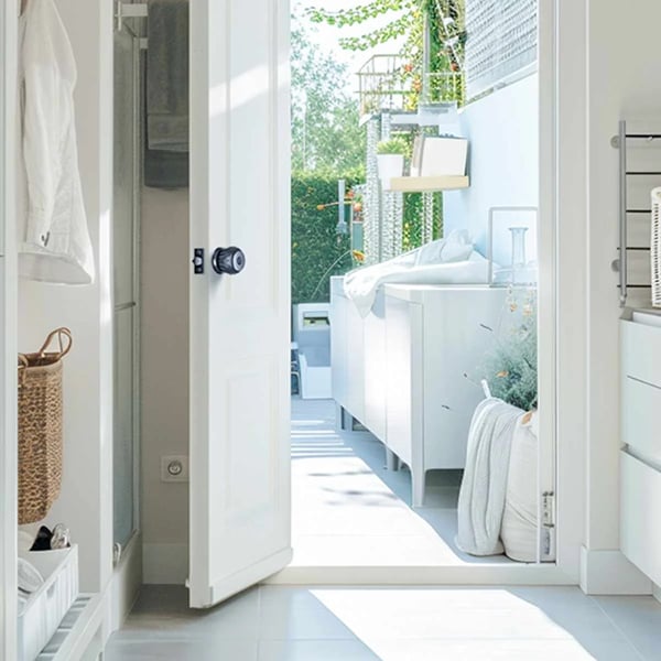 Smart dørknop - smart lås - fingeraftryk - appstyring - nøglefri - Type‑C nødladning - dørtykkelse 35–50 mm - 3‑i‑1