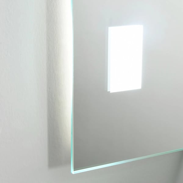 Badrumsspegel - LED-spegel - Imfri Funktion - 70 x 2,7 x 50 cm - Montering Krävs - Silver