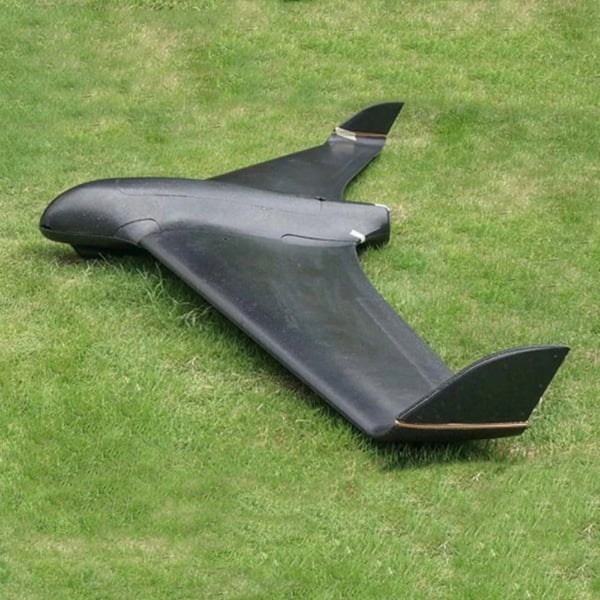 X8 - RC flygvinge/flygplan - EPO-skum - Vingspann 212 cm - 2-kanaler - FPV-plattform - Kit utan elektronik - Svart