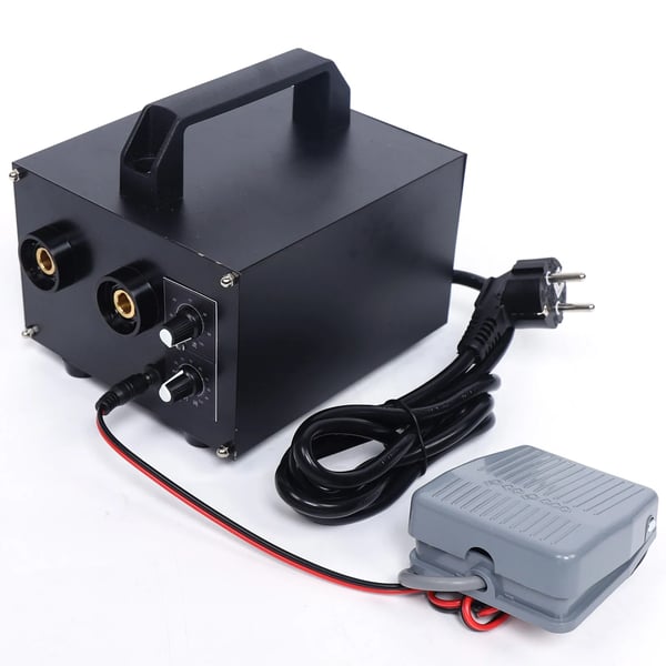 YIYIBYUS, punktsvejsemaskine til batterier, 6700 W 1600 A 220 V, sort