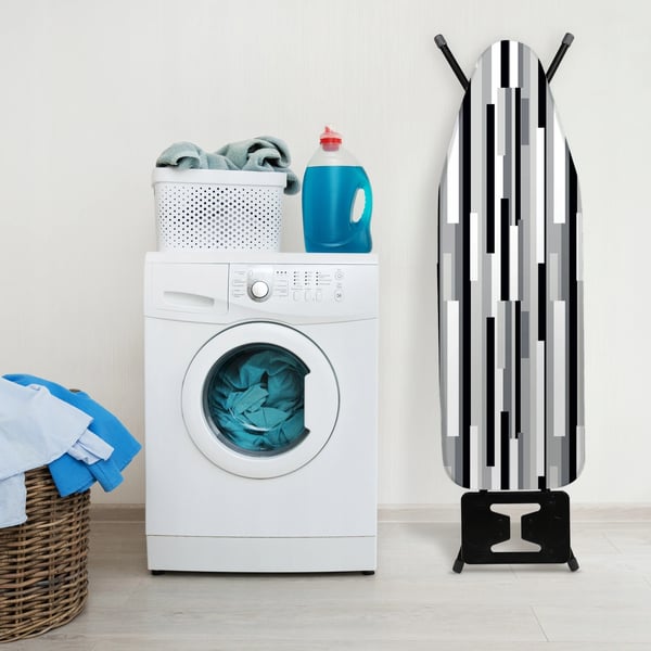 Strygebræt - Sammenklappeligt - 120 x 38 cm - Med strygejernsholder - Let - Standard