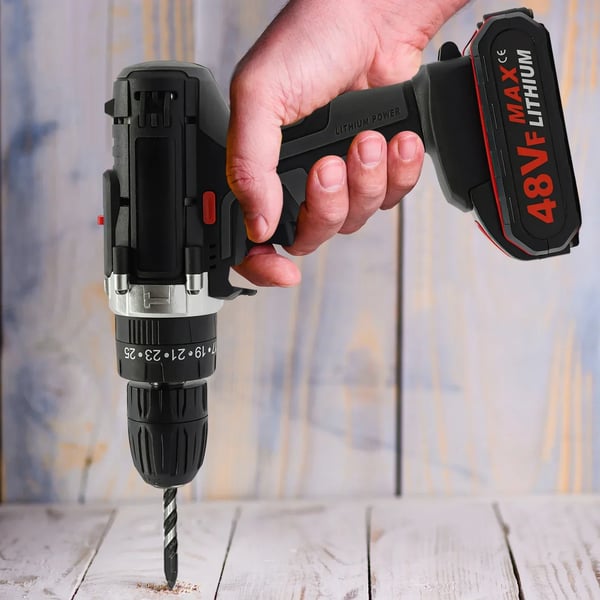 Elektrisk borehammer, børstet motor, 48VF batteridrevet, 25–28 Nm, 2 batterier + 1 lader, EU-stik, sort