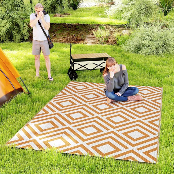 Utomhusmatta - Vändbar balkong/terrassmatta - 182 x 274 cm - Polypropen 310 g/m² - För uteplats & balkong - Brun