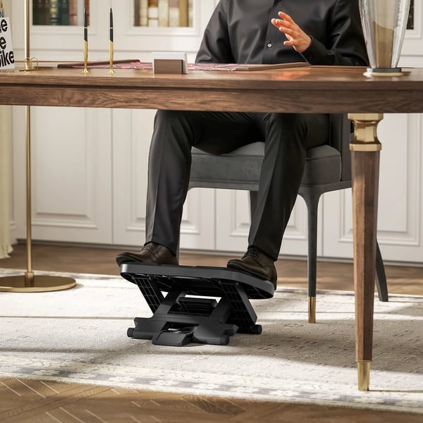 Ergonomiskt fotstöd - Under skrivbord fotstöd - Justerbar höjd och vinkel - För kontorsskrivbord - För kommersiellt bruk - Montering krävs - Grå