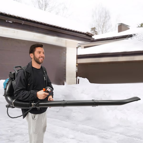 Rygsæk løvblæser - Benzindrevet 4-takt - Motor 75,6 cm³ - Luftkølet - 112 dB - Til have & gaderengøring