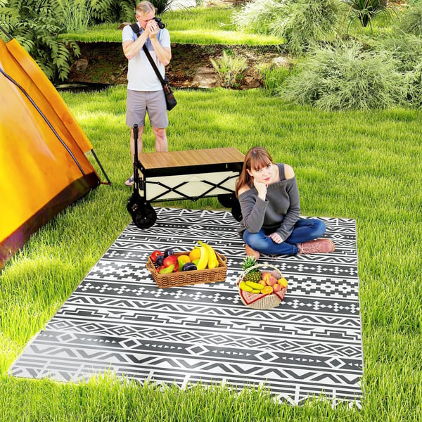 Utematta - 182 x 274 cm - PVC - Geometrisk bård - Modern - Nonwoven