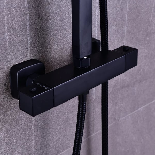 Brusesystem til badeværelset - Regnbrusersæt - Regnbruser 30 x 30 cm - Håndbruser - Justerbar brusestang - Rustfrit stål - Sort