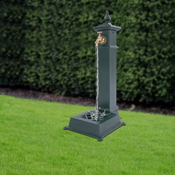 Udendørs havevandhane - Fritstående vandpost - Gulvmonteret - Rustbestandig - Støbejern/Stål - 30,5×33×73 cm - Bundindløb - Grøn