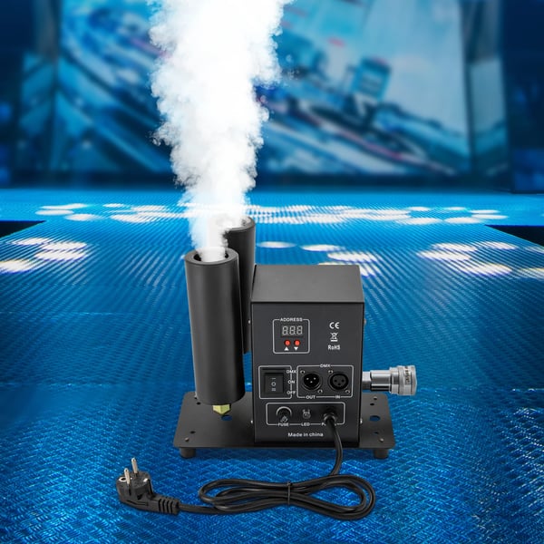 CO₂-jet - Sceneeffektmaskine - DMX512-styring - 200 W - Sprayhøjde 6–8 m - Spraybredde 2–6 m - Slange 5 m - EU-stik 220 V - Sort