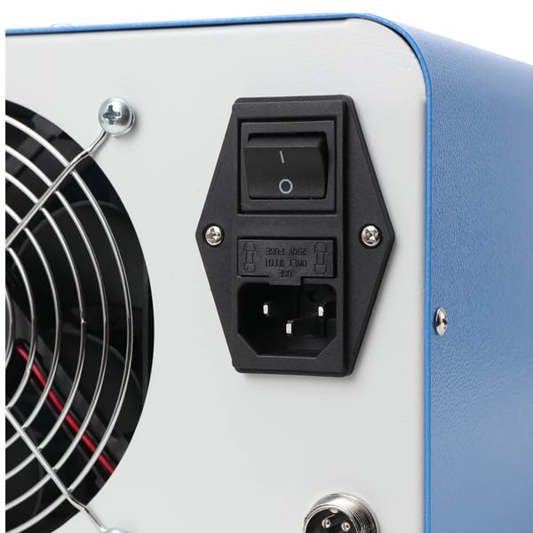 Akkukapasiteettitesteri - EBC-A40L - Elektroninen Kuormitus - 40 A 200 W - 220 V - Lataus/Purkaus - Litium ja Lyijyhappo - Vihreä