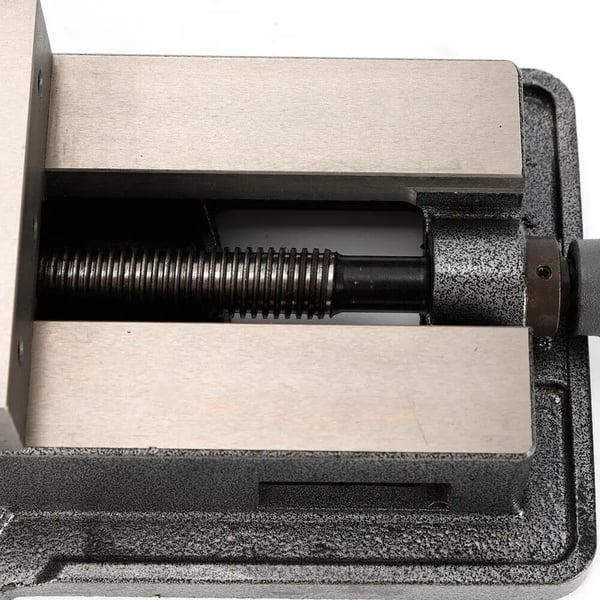 Tarkkuusruuvipuristin CNC/jyrsin - Koneistuspuristin - Leukaleveys 16 cm - Avausväli 16 cm - Leukakorkeus 4,5 cm - Raskas rakenne