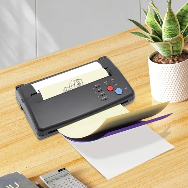 Tatuointistensiili - Lämpösiirtotulostin - A4 - CIS - TPH - 21 cm skannausleveys - 100–240 V 50–60 Hz - 1,5 m virtajohto - Musta