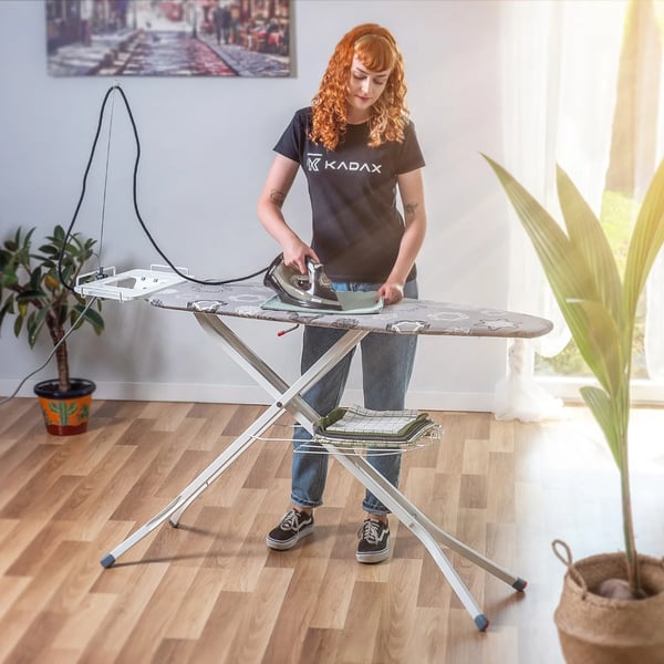 Strygebræt / Strygebord - Foldbart - Bred plade 120 x 38 cm - Strygejernsholder