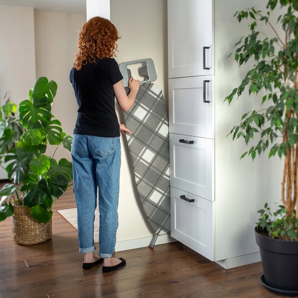 Strygebræt - Sammenklappeligt - 114 x 34 cm - Med strygejernsholder - Let - Stabilt
