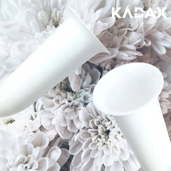 Gravvase - Kirkegårdsvase - 23 cm - Str. M - Til blomster - Hvid