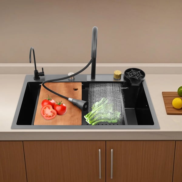 Køkkenvask - Dobbeltvask i rustfrit stål - Med armatur - Udtrækkelig tud - 2 huller - Vandfaldsdesign - 68×45×21 cm - Sort