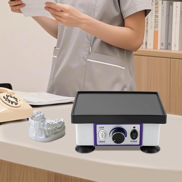 Gipsvibrator - Vibrationsbord - 120 W - 2 hastigheder, justerbar - Laboratoriekvalitet - Til tandlaboratorier og klinikker - Hvid