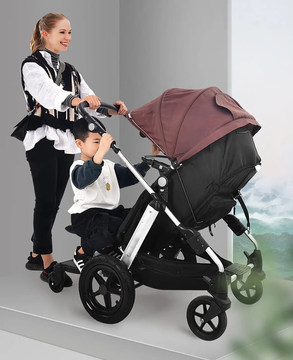 Ståbræt til barnevogn - Med sæde - Universal pasform - Max 25 kg - Alder 3–7 år - Størrelse 55×33×36 cm - Miljøvenlig PP