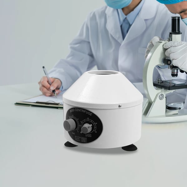 Sähköinen laboratoriosentrifugi - pöytäsentrifugi - 4000 r/min - Ajastin 0–60 min - Roottori 6×20 ml - 220V 50Hz EU-pistoke - 25 W - Valkoinen