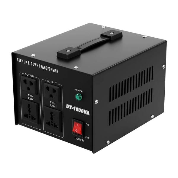 Spændingsomformer Transformator - DT-1000VA - 800W 1kVA - 110V/220V Op/Ned - Overbelastningsbeskyttelse - 4 Stik - CE-godkendt - Sort Spændingsomformer Transformator - DT-1000VA - 800W 1kVA - 110V/220V Op/Ned - Overbelastningsbeskyttelse - 4 Stik - CE-godkendt - Sort